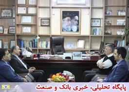 دیدار مدیرعامل بانک حکمت ایرانیان با فرمانده نیروی دریایی ارتش جمهوری اسلامی ایران